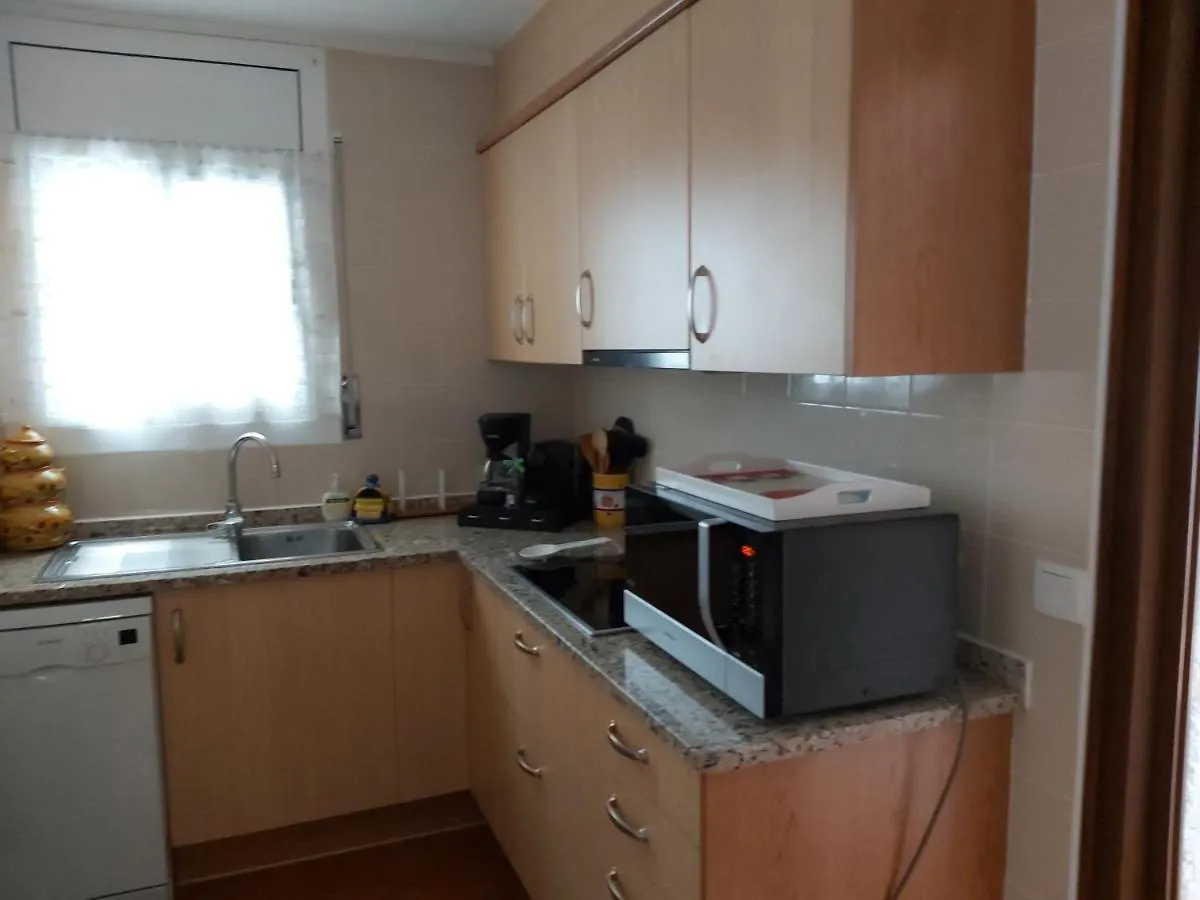 Holiday home Xalet Amb Piscina Privada Villa Empuriabrava